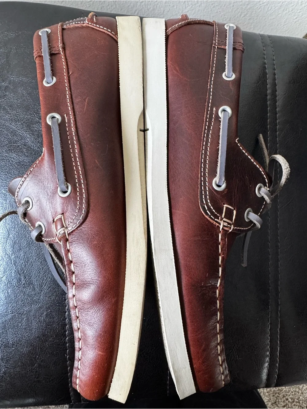 Men's Chestnut Leather Boat Shoes with Contrast Laces